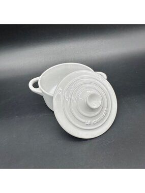 Le Creuset Mini Cocotte White Stoneware Casserole Dish Dutch Oven 8oz Pan Pot